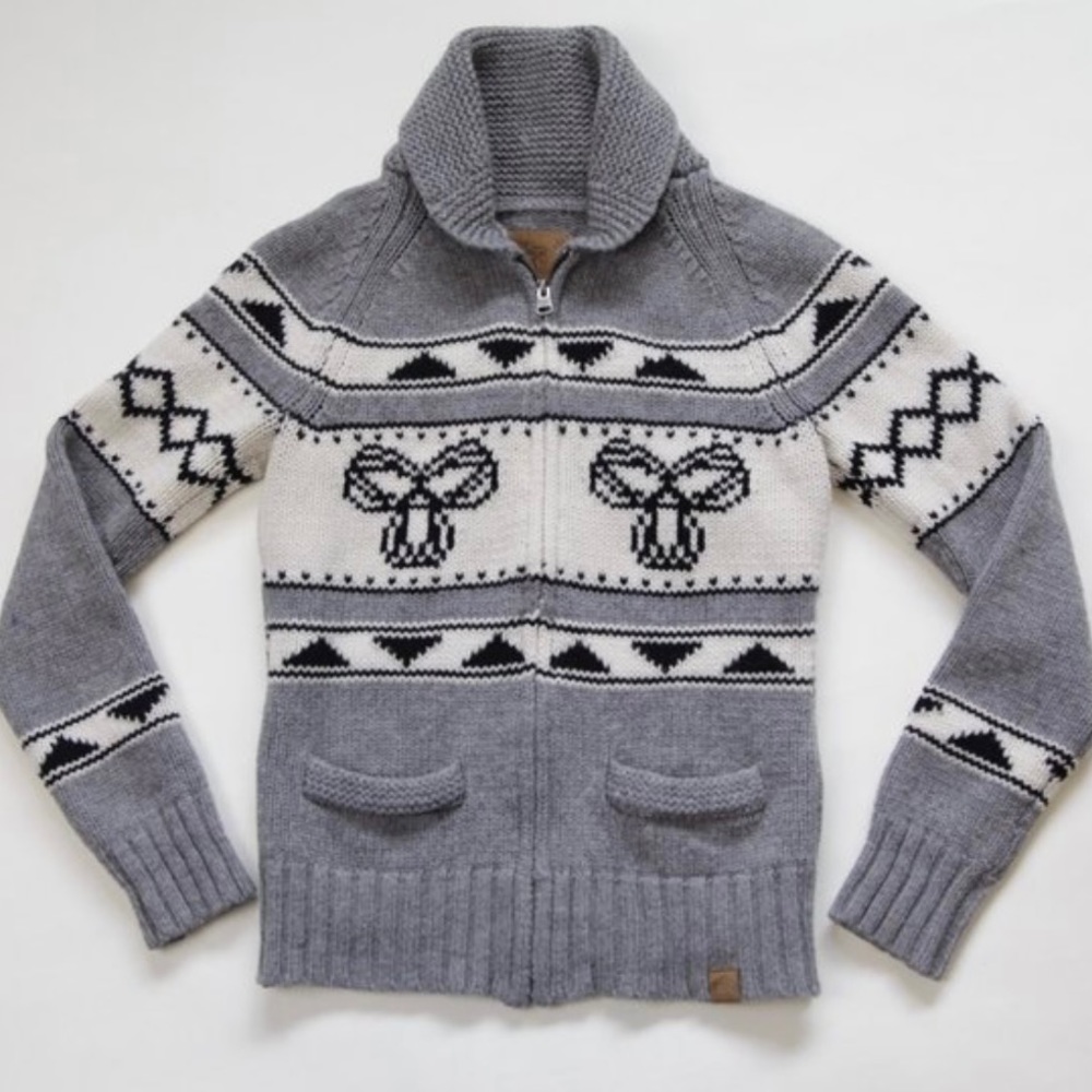 Aritzia TNA Sea to Sky Zip Up Lambswool Sweater